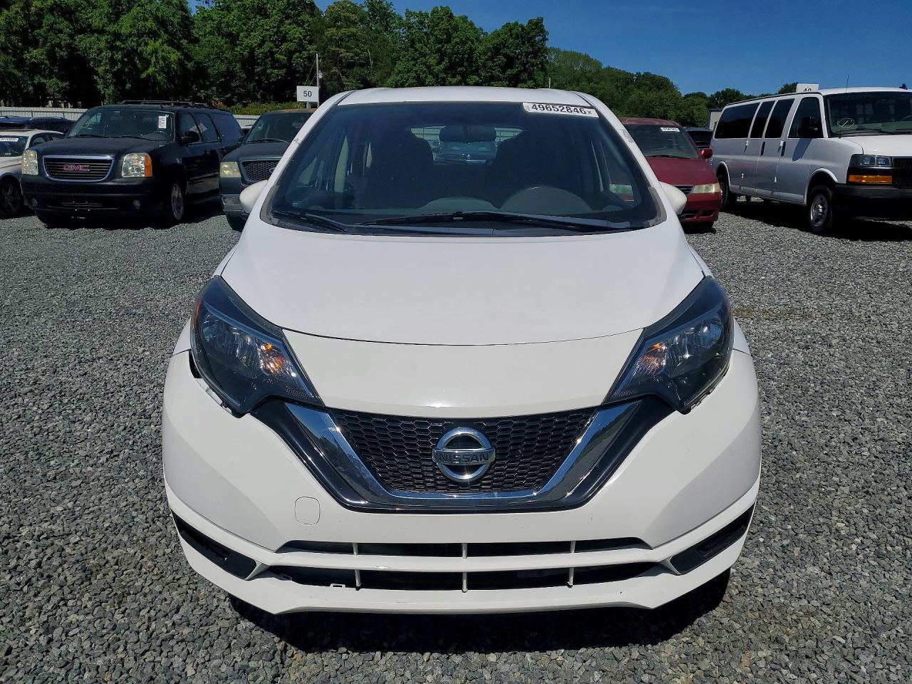 Nissan Versa S