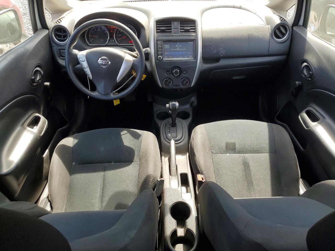 Nissan Versa S