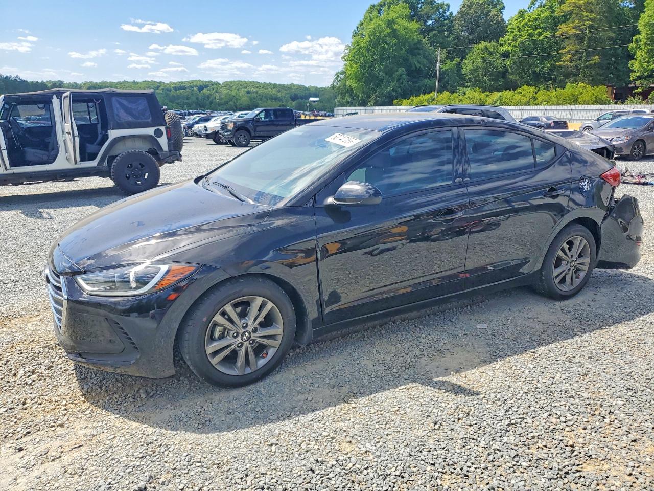 Salvage Hyundai ELANTRA Image