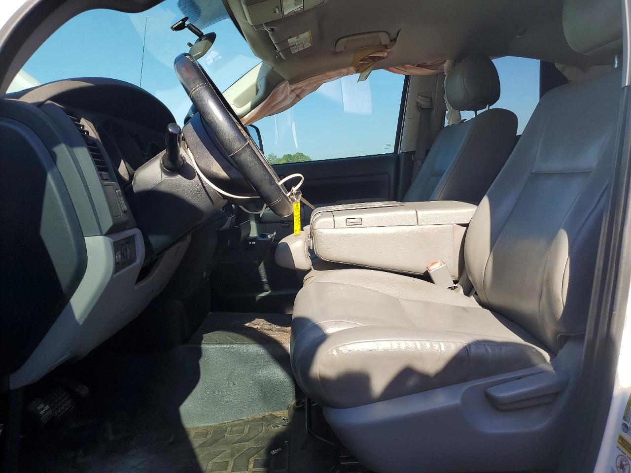 Toyota Tundra Double Cab Sr5