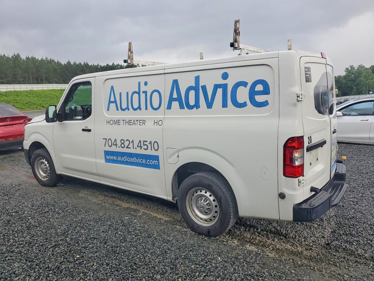 Nissan Nv 1500 S