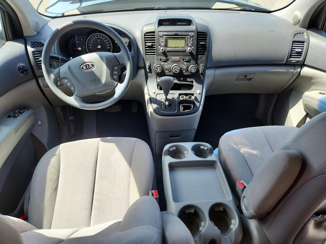 Kia Sedona Lx