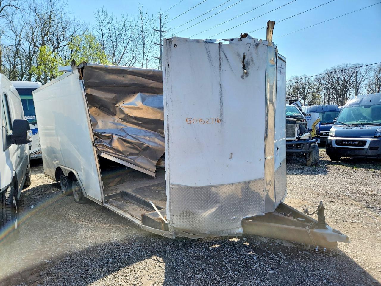 Salvage Cross Trailers Image