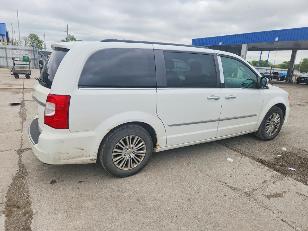 Chrysler Minivan Touring L