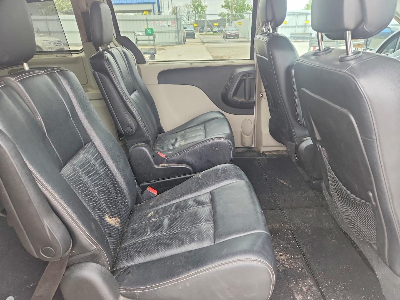 Chrysler Minivan Touring L