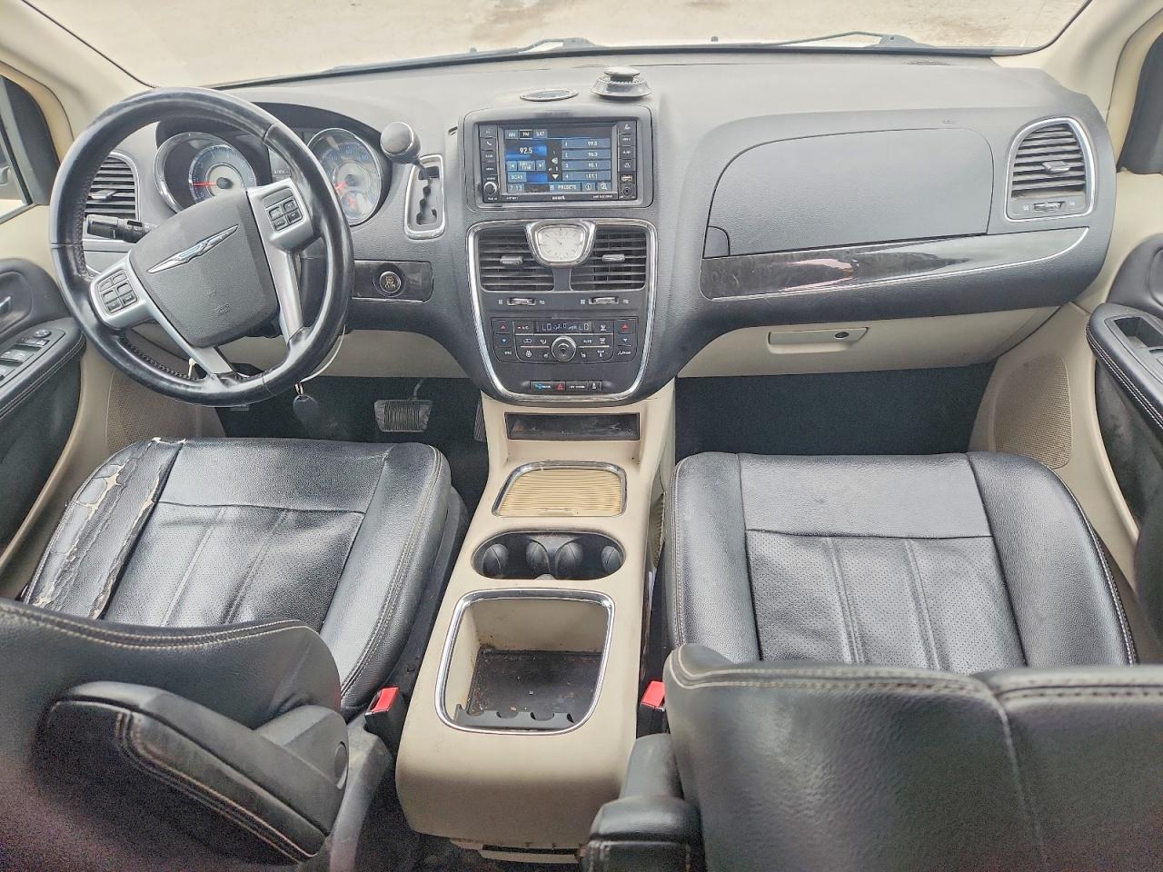 Chrysler Minivan Touring L