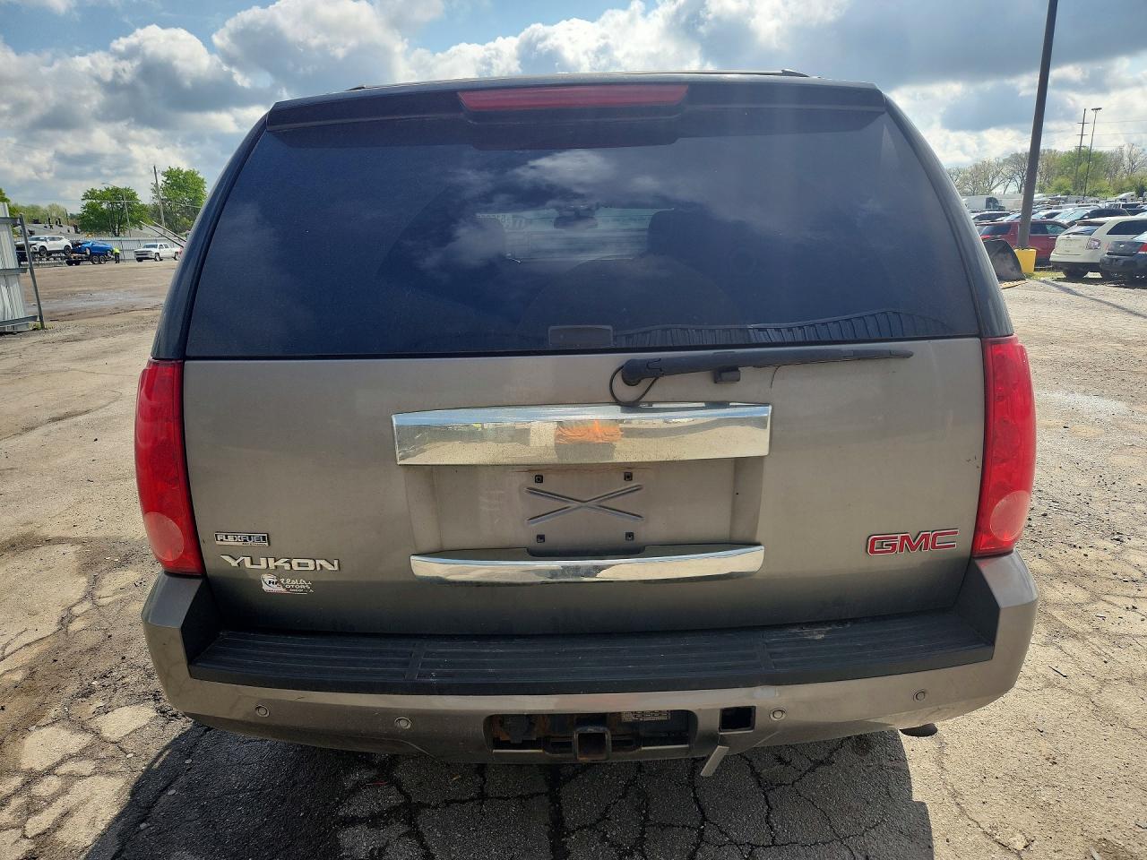 GMC Yukon Slt