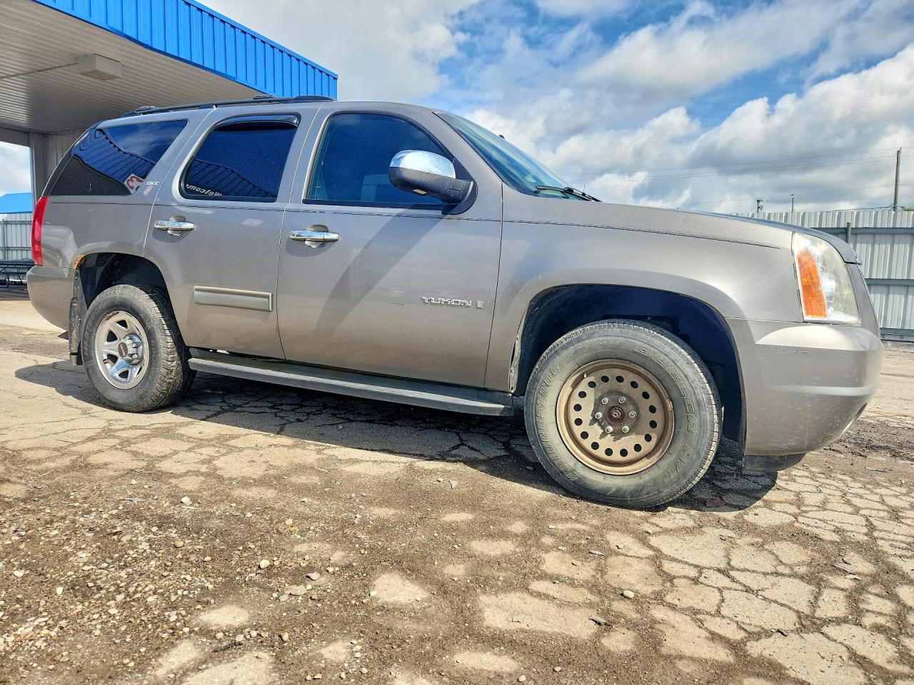 GMC Yukon Slt