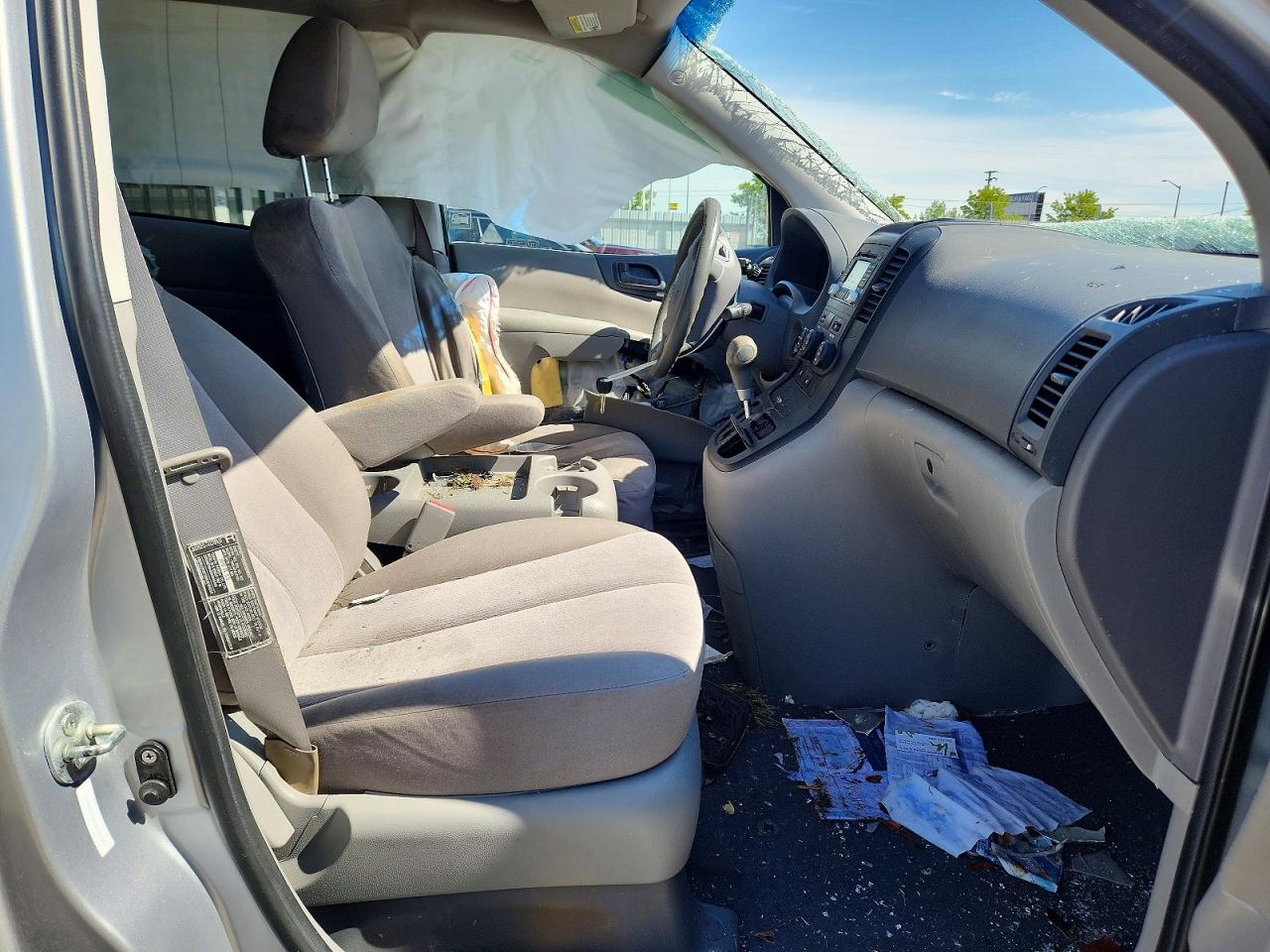 Kia Sedona Lx