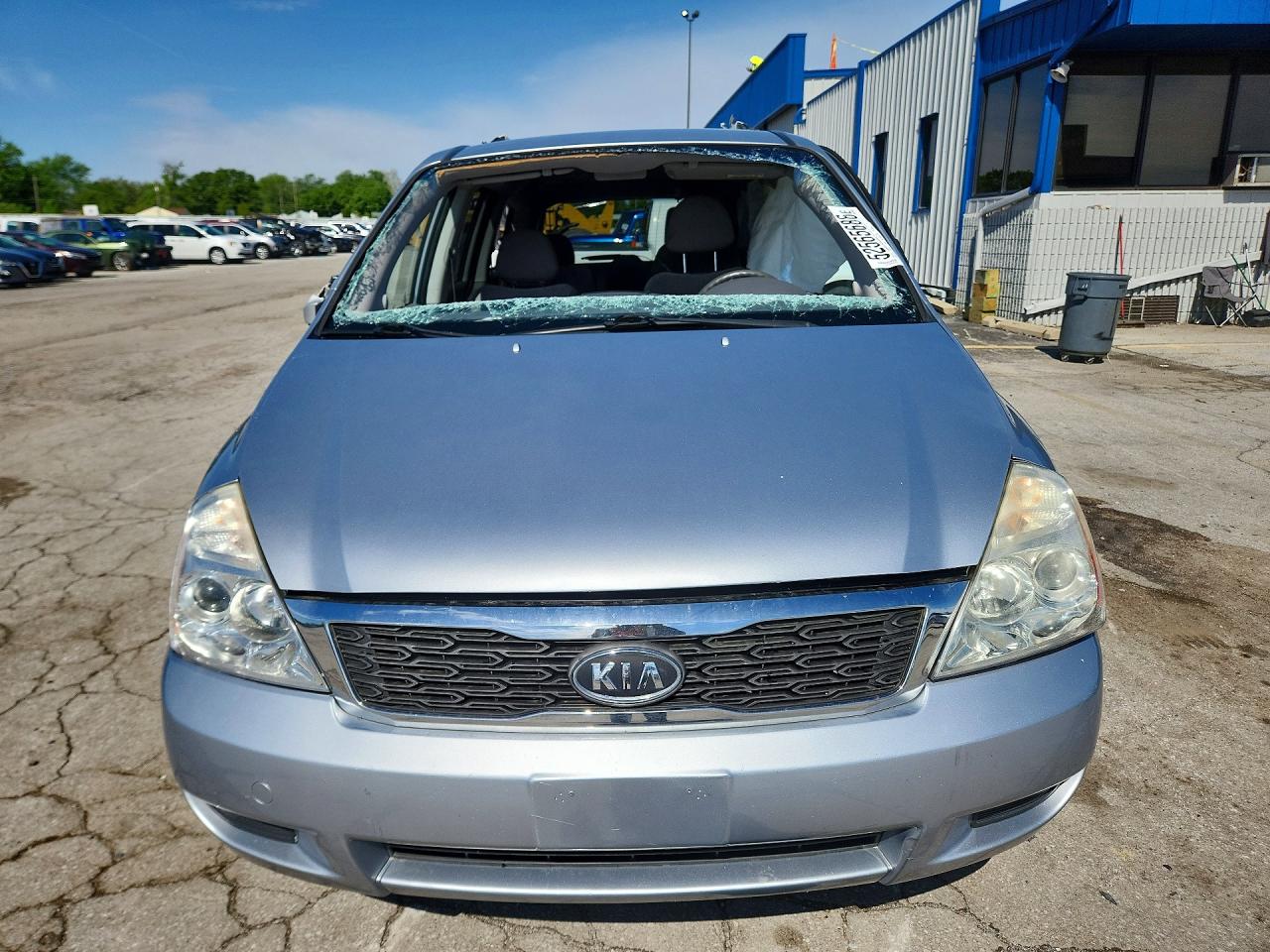 Kia Sedona Lx