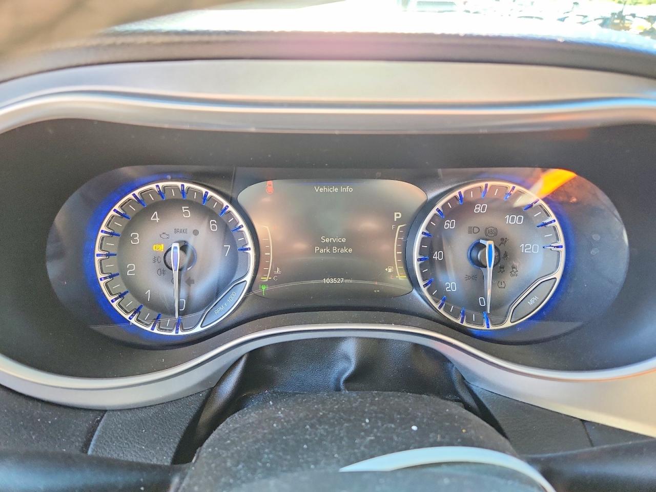 Chrysler Pacifica Touring L