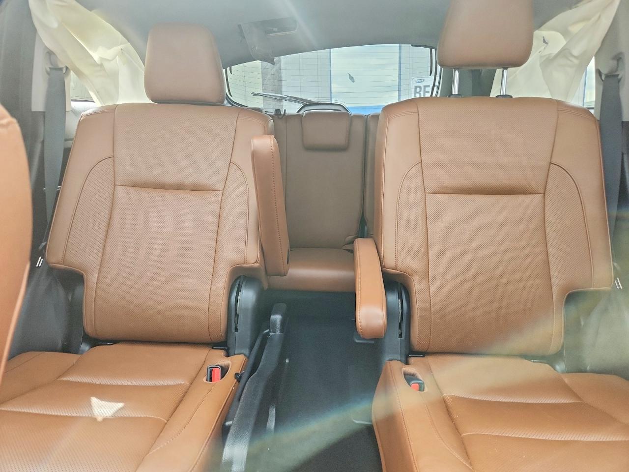 Toyota Highlander Limited Platinum