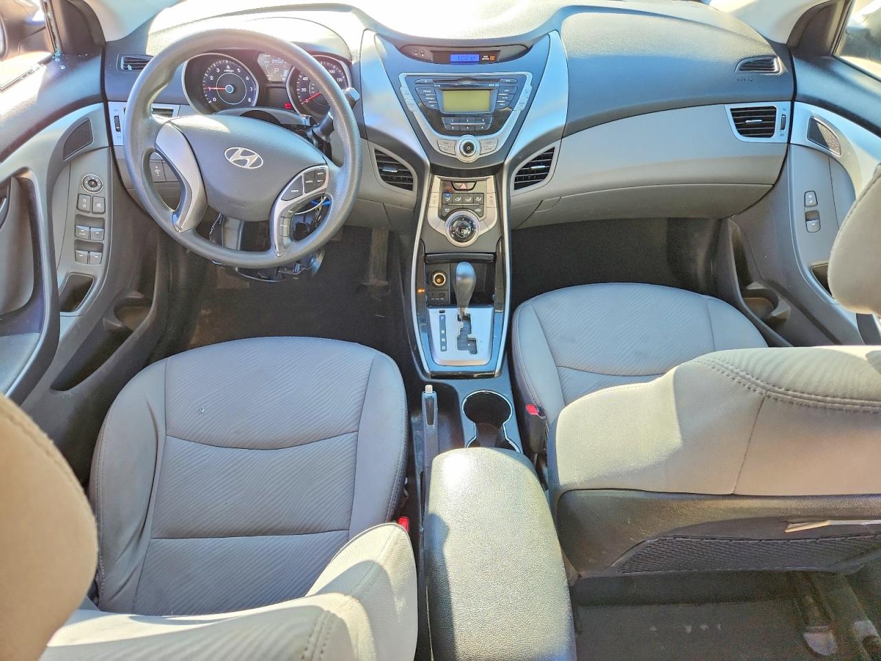 Hyundai ELANTRA Gls