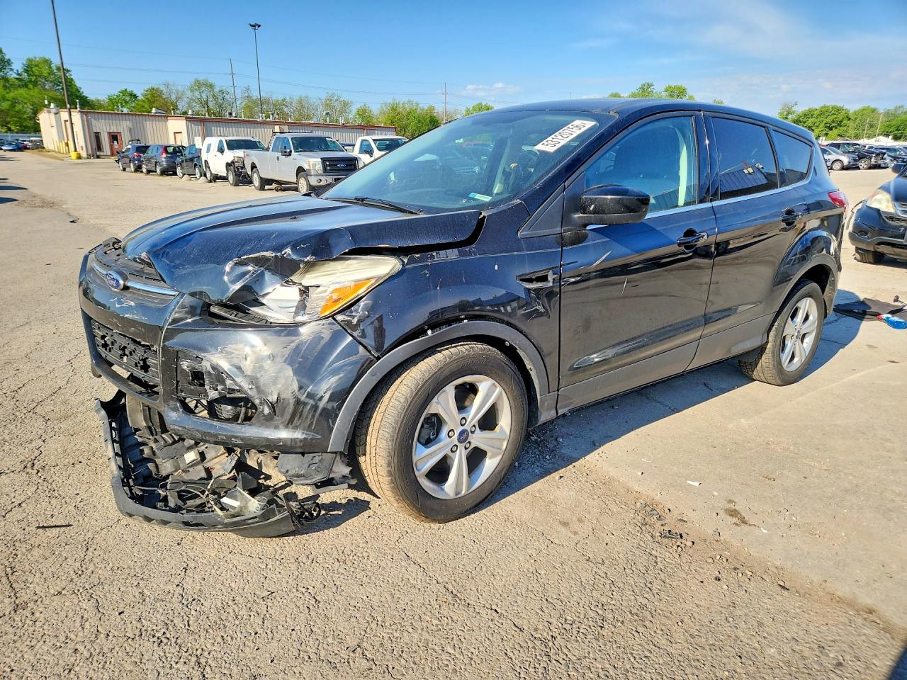 Salvage Ford Escape Image