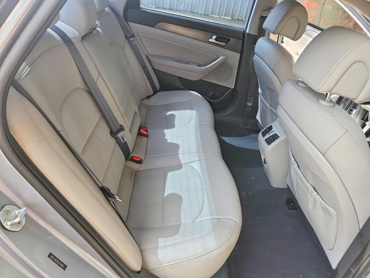 Hyundai SONATA Sport