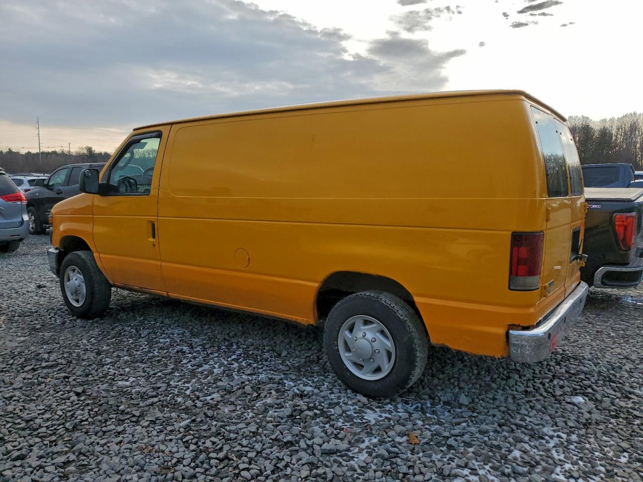 Ford Econoline E150 Van