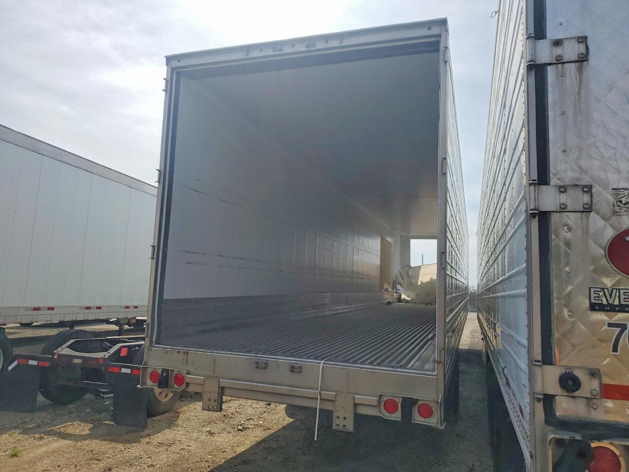 Great Dane Trailers