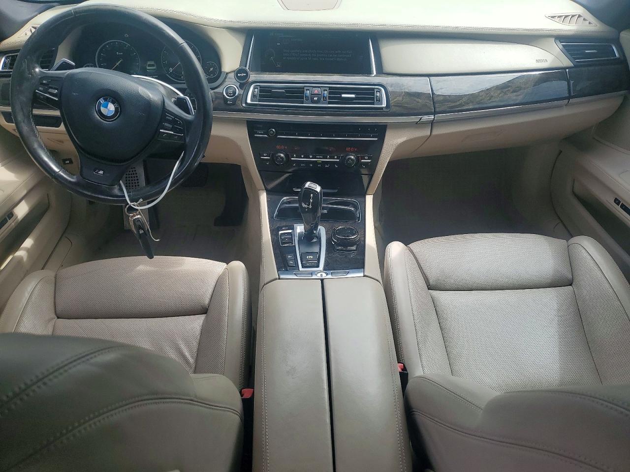 BMW 7 Series Xi