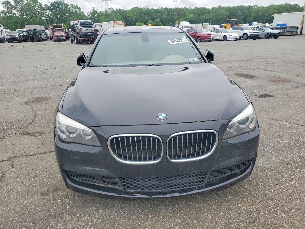 BMW 7 Series Xi