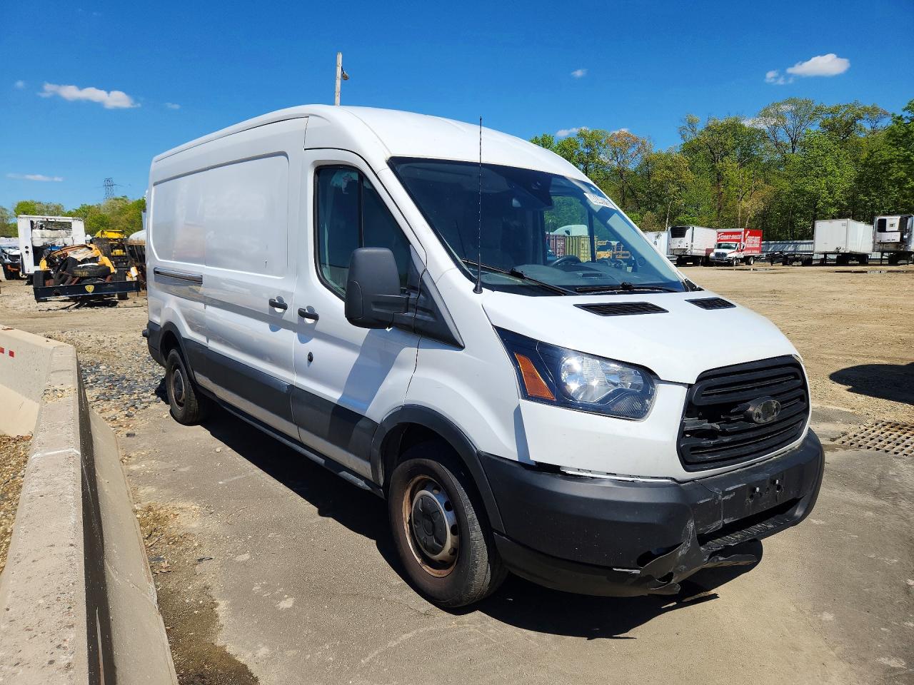 Ford Transit T-250