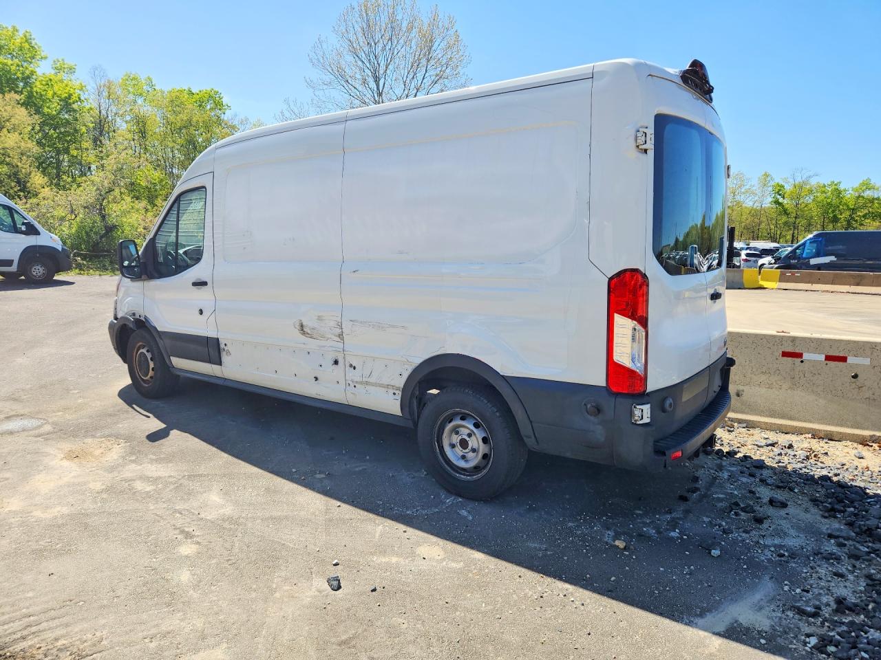 Ford Transit T-250