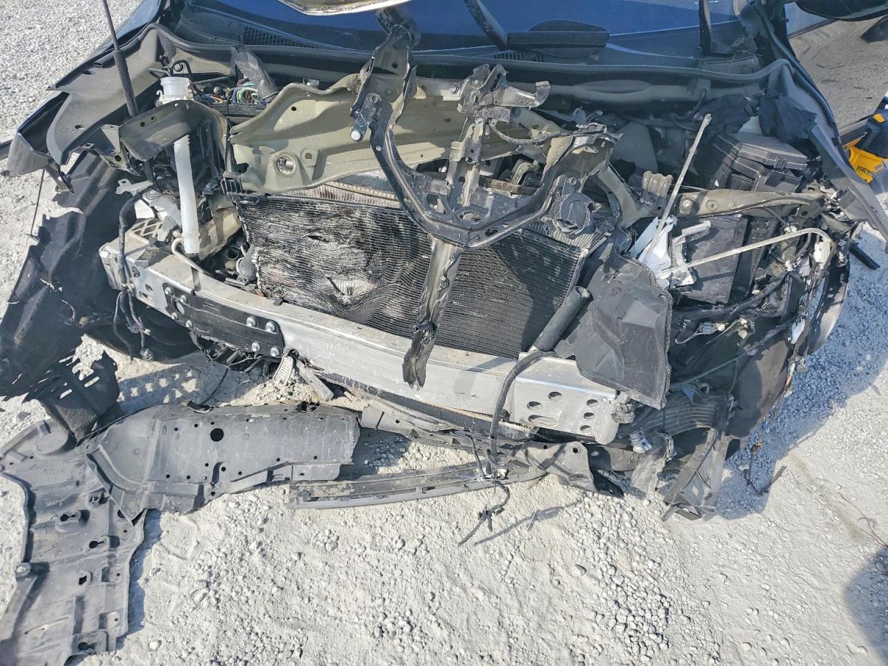 Lexus RX Base
