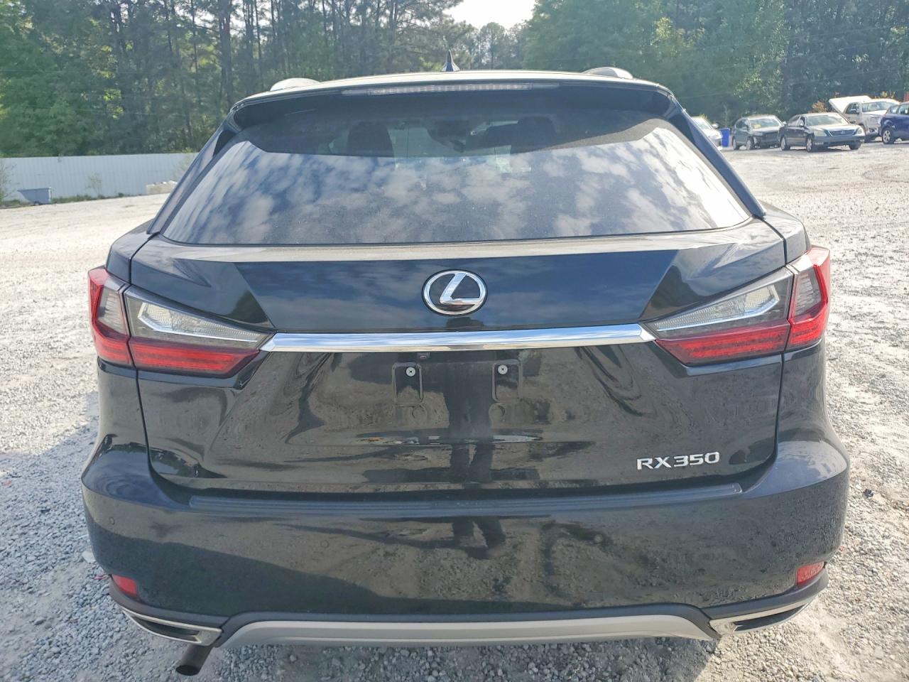Lexus RX Base