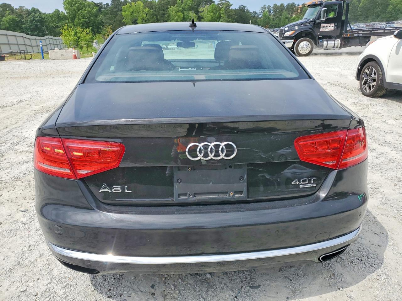 Audi A8 L Quattro