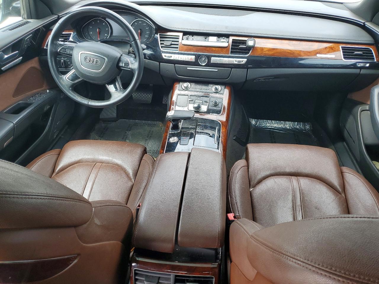 Audi A8 L Quattro