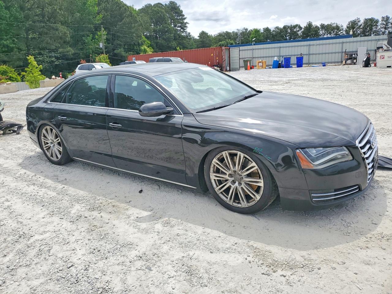 Audi A8 L Quattro