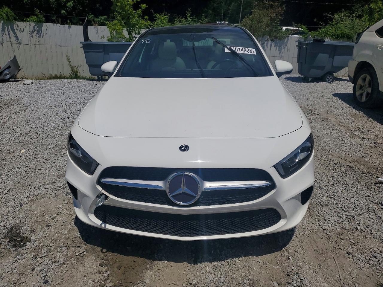 Mercedes-Benz A-Class 220