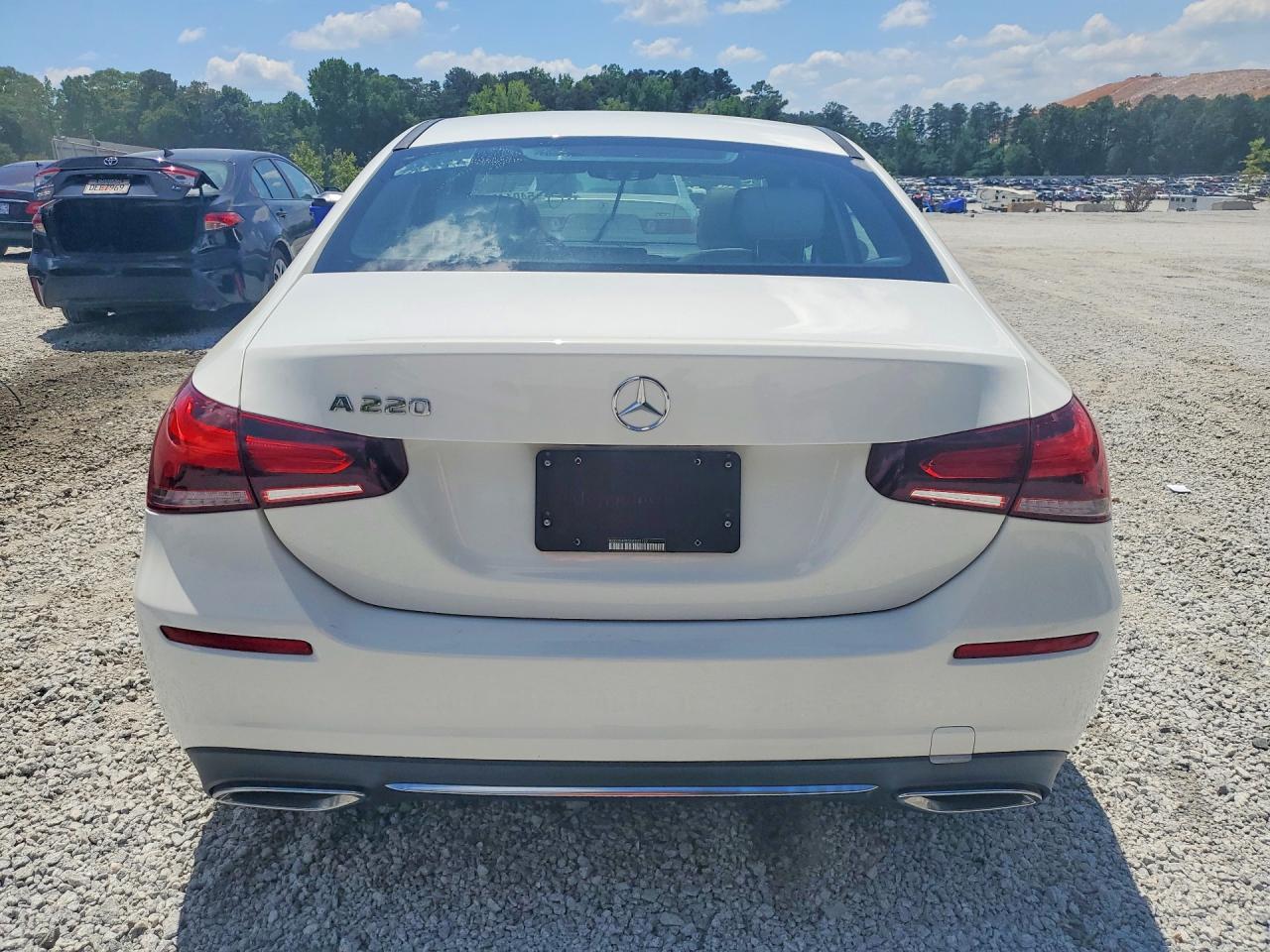 Mercedes-Benz A-Class 220