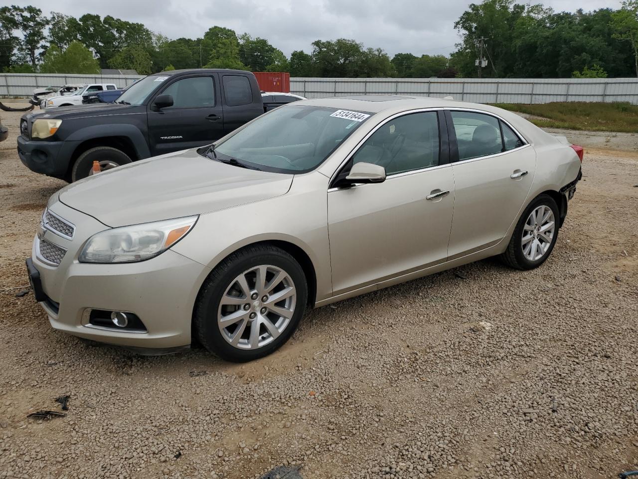Salvage Chevrolet Malibu Image