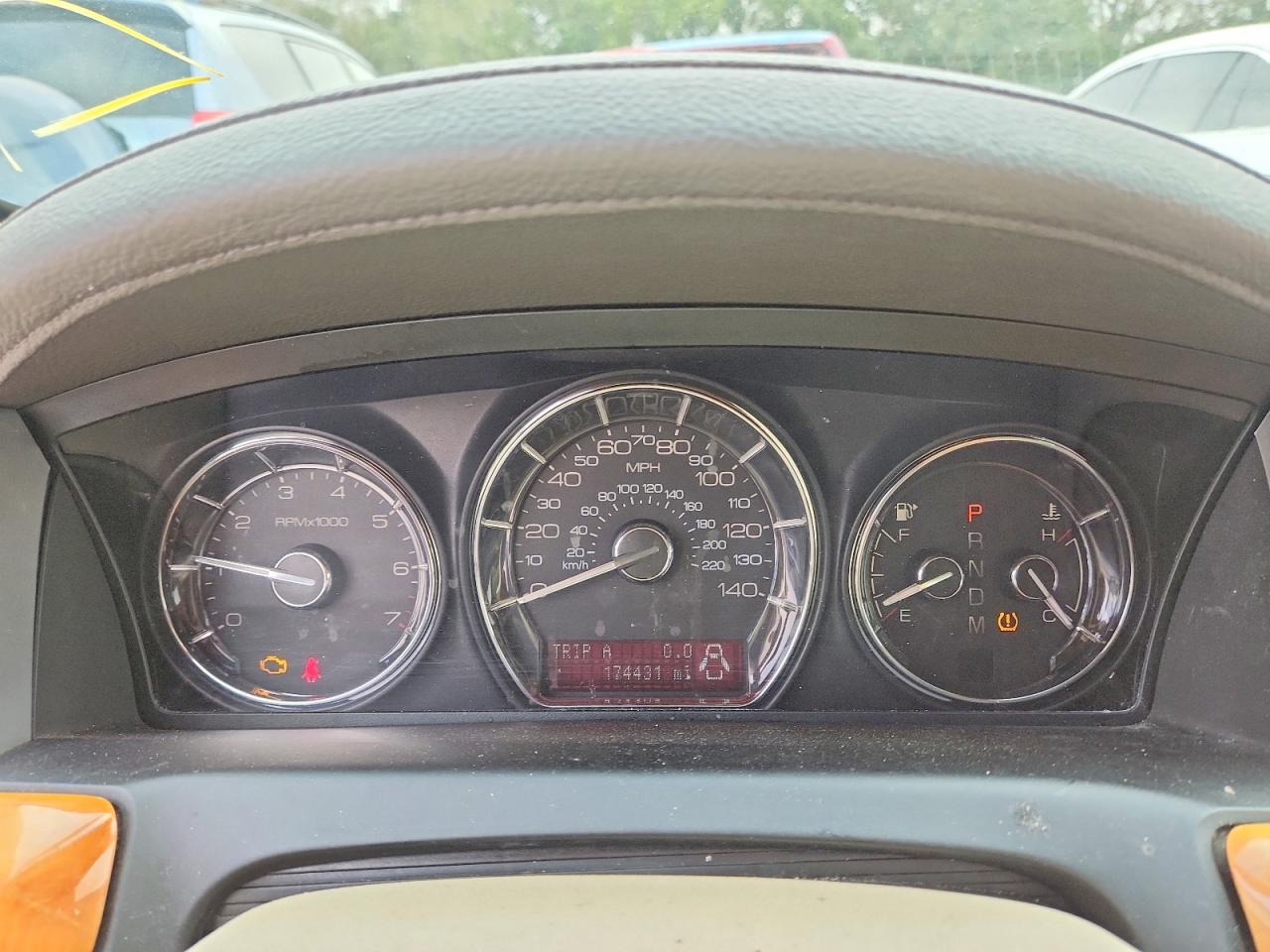 Lincoln MKS