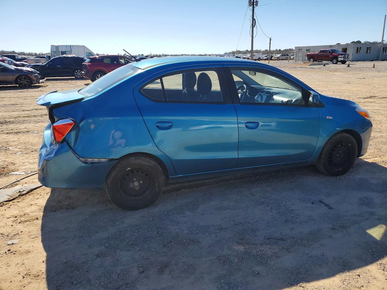 Mitsubishi Mirage G4 Es