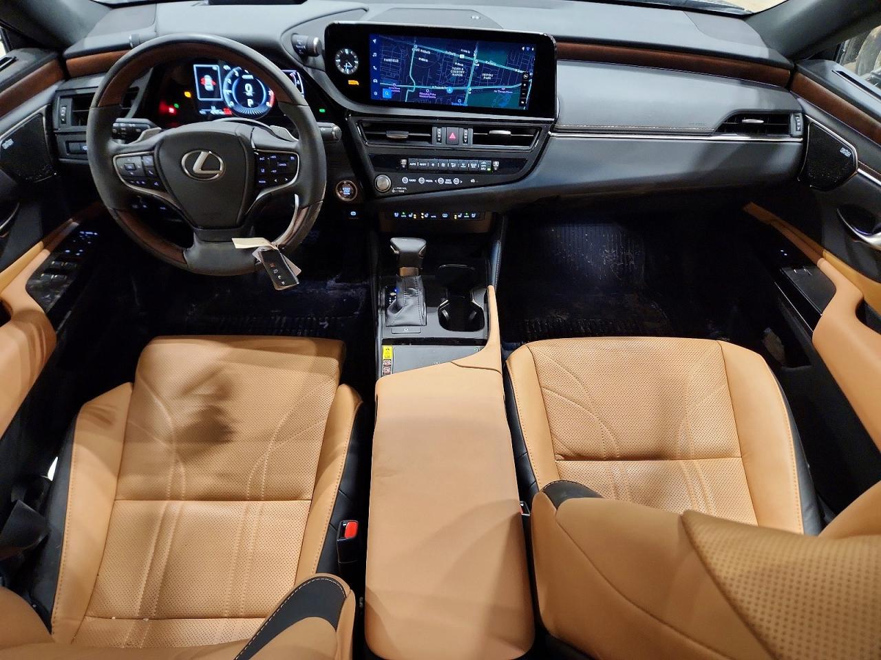 Lexus Es Ultra Luxury