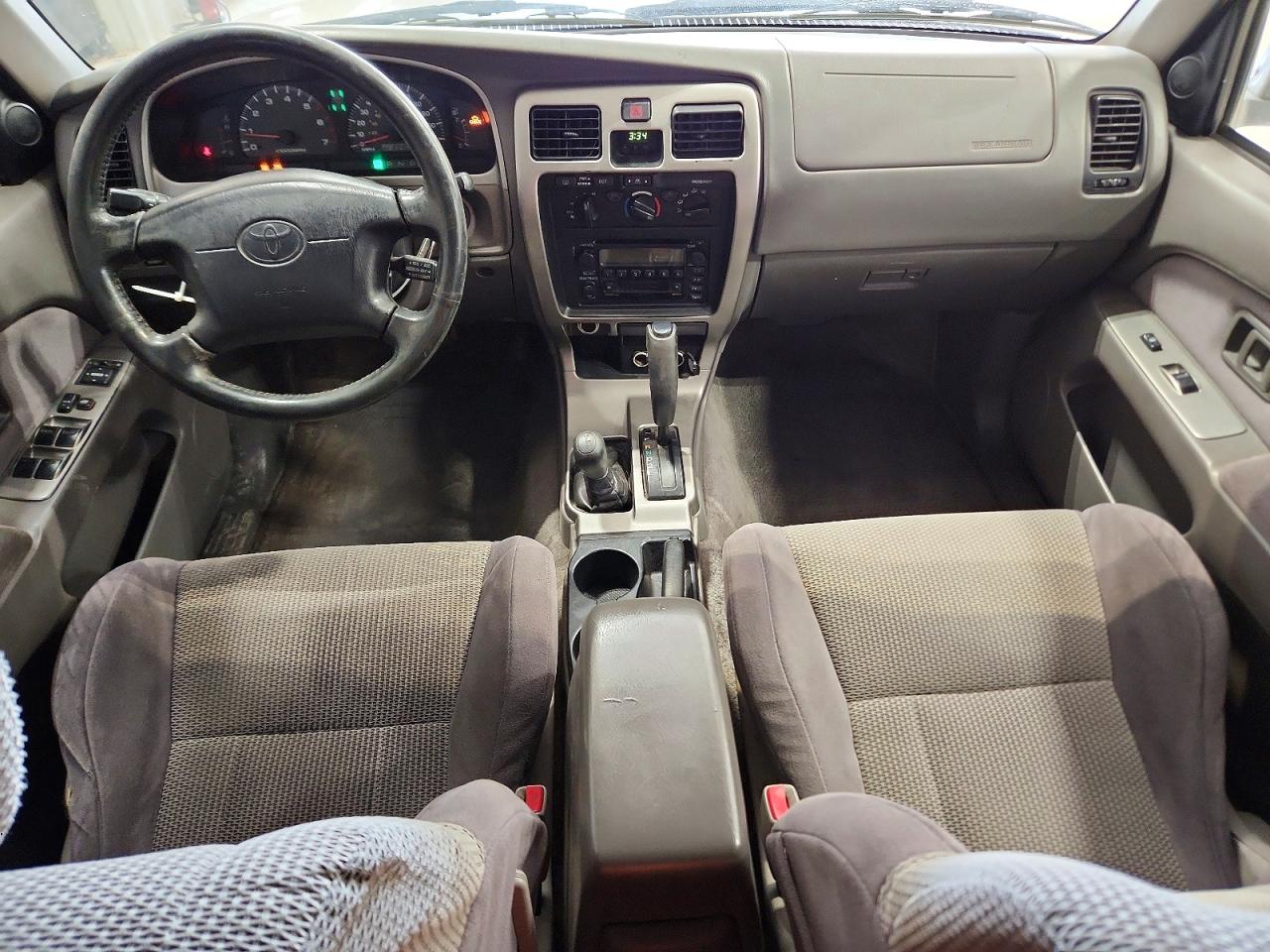 Toyota 4Runner Sr5