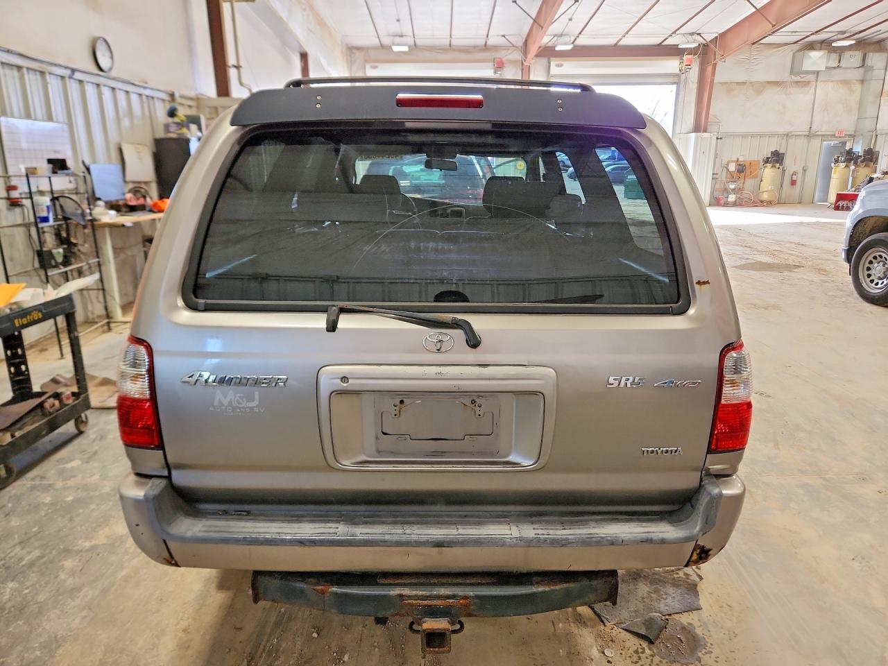 Toyota 4Runner Sr5