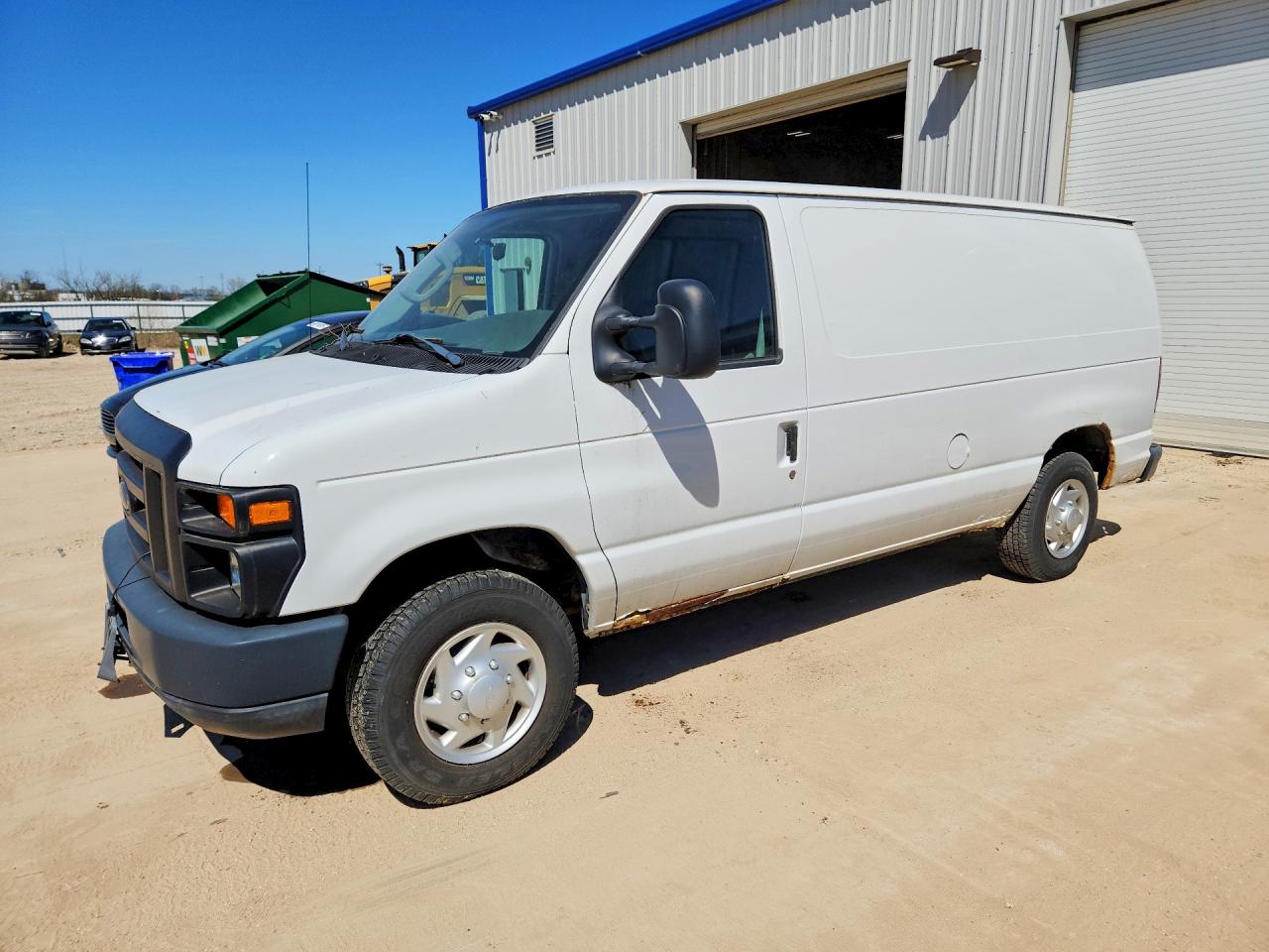 Salvage Ford Econoline Image