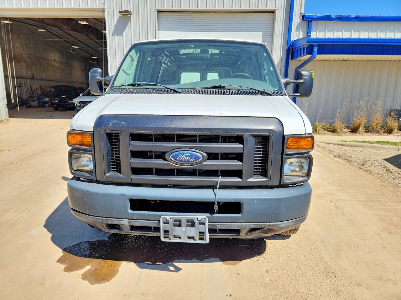 Ford Econoline E150 Van
