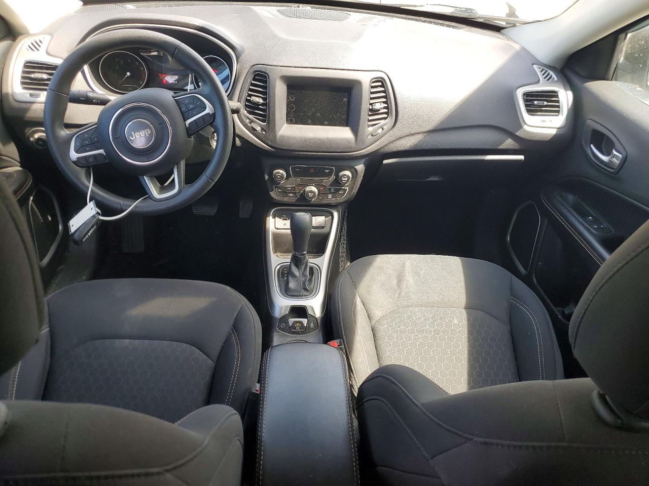 Jeep Compass Sport