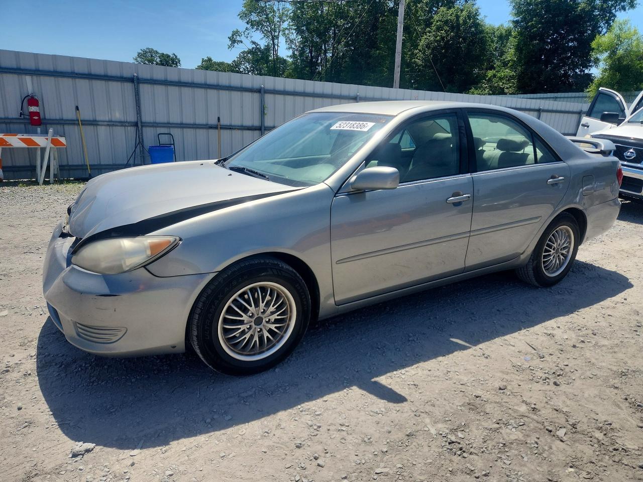 Salvage Toyota Camry Image