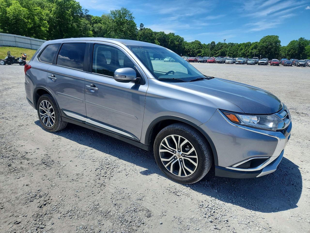 Mitsubishi Outlander Se