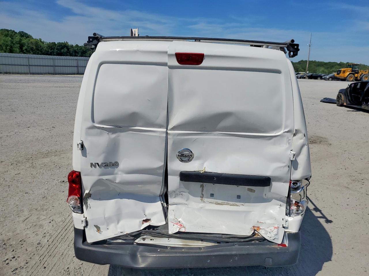 Nissan Nv S