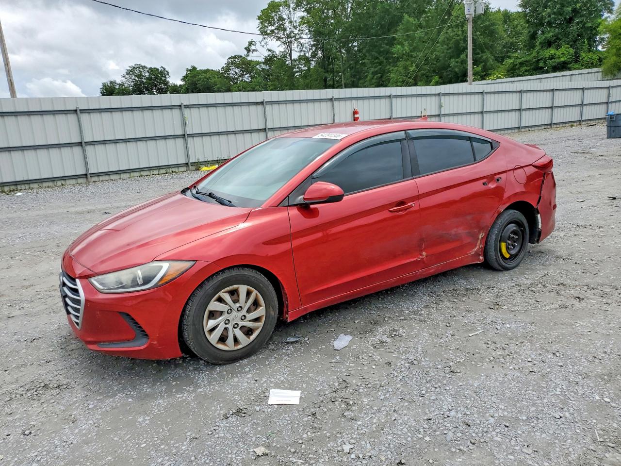 Salvage Hyundai ELANTRA Image