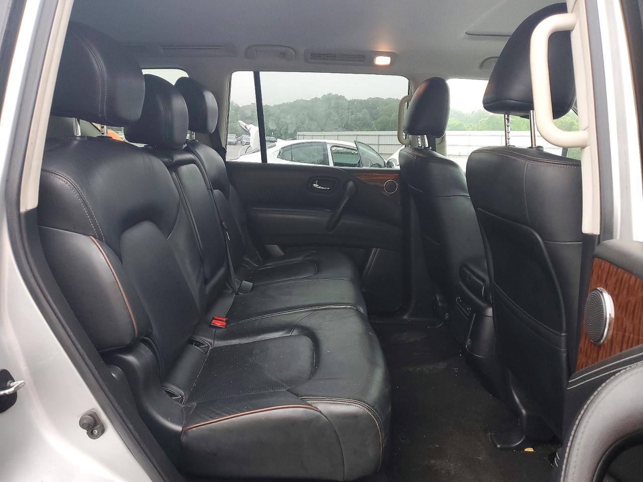 Nissan Armada Sl