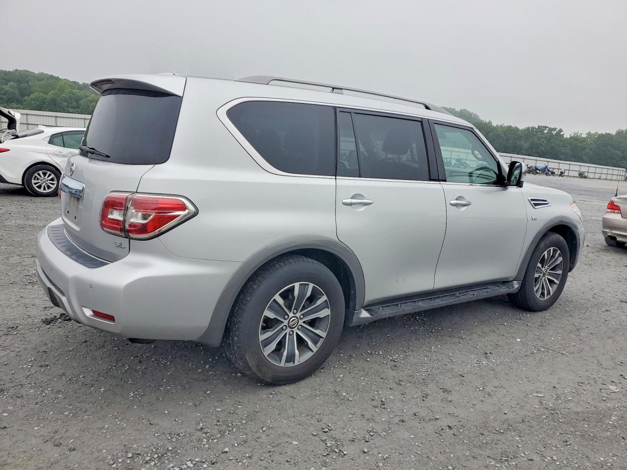Nissan Armada Sl