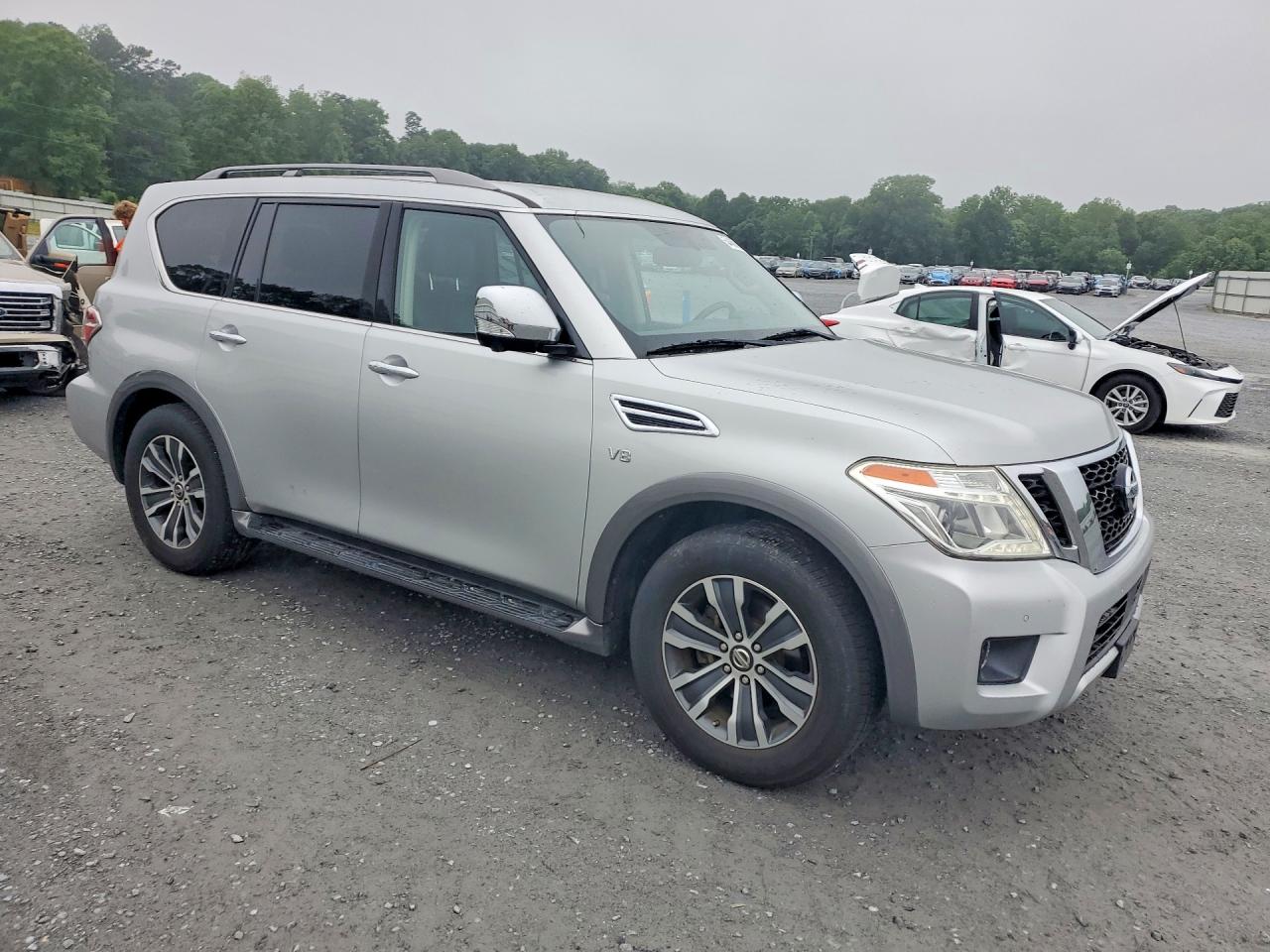 Nissan Armada Sl