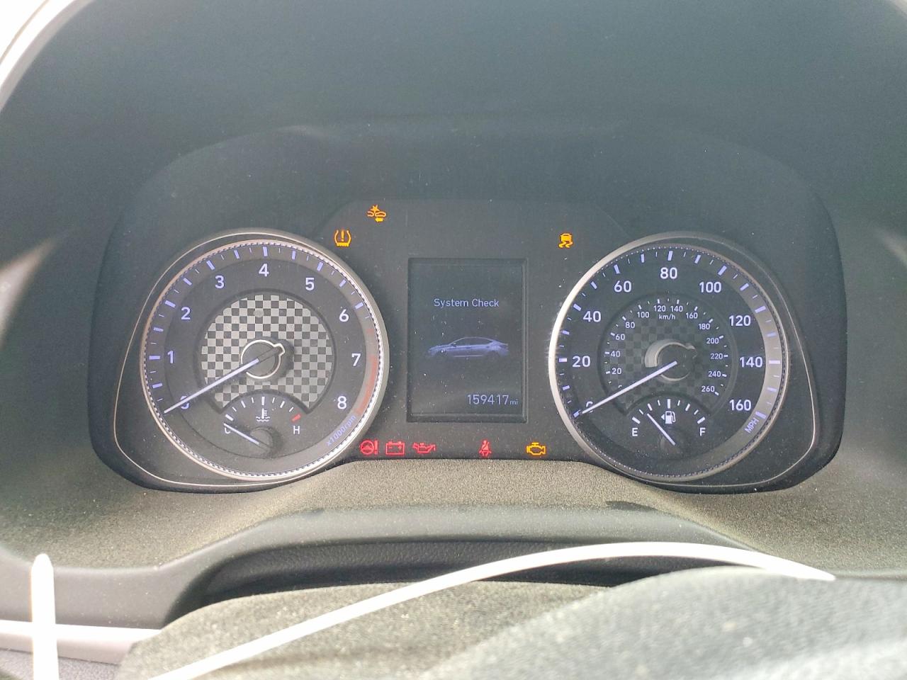 Hyundai ELANTRA Sel