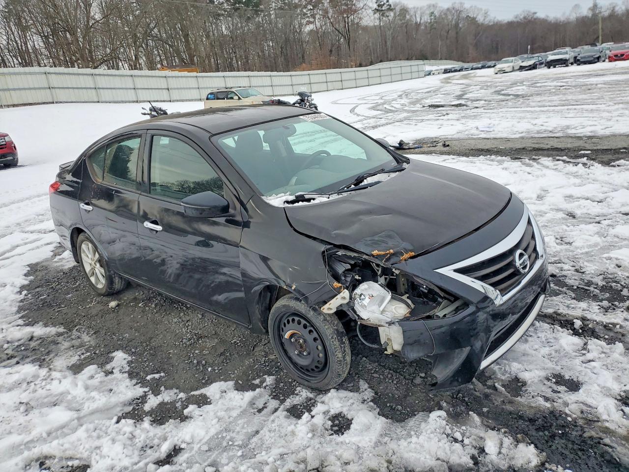 Nissan Versa